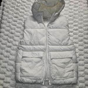 Zara Ivory Hooded Puffer Vest